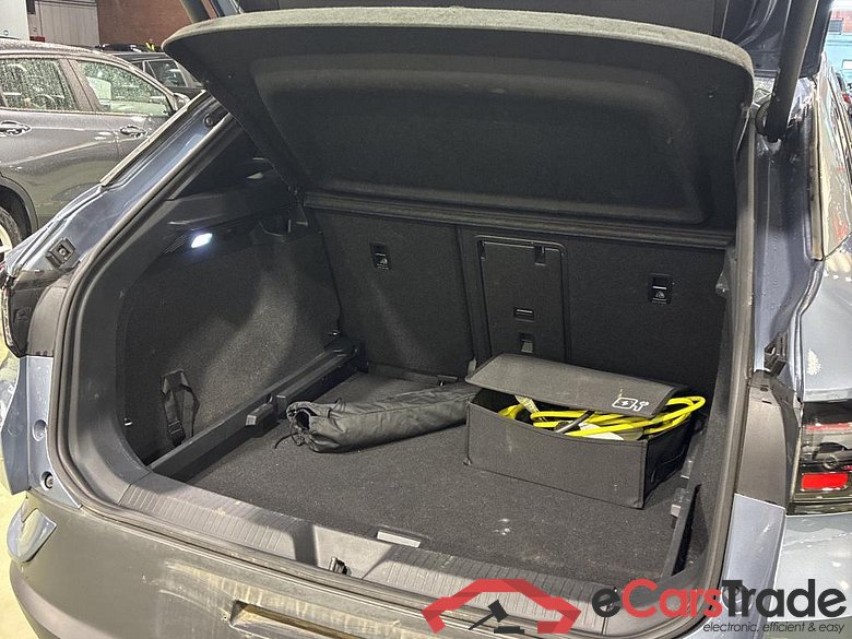 VOLKSWAGEN ID.4 BEV 82KWH 128KW PRO #4