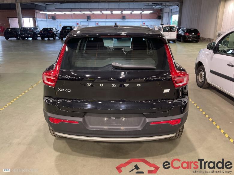 VOLVO XC40 1.5 T5 PHEV Inscription Expres. #5