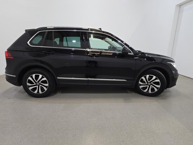 Volkswagen Tiguan 2.0 TDI Active Pano LED-Xenon Navi Klima PDC ... #5