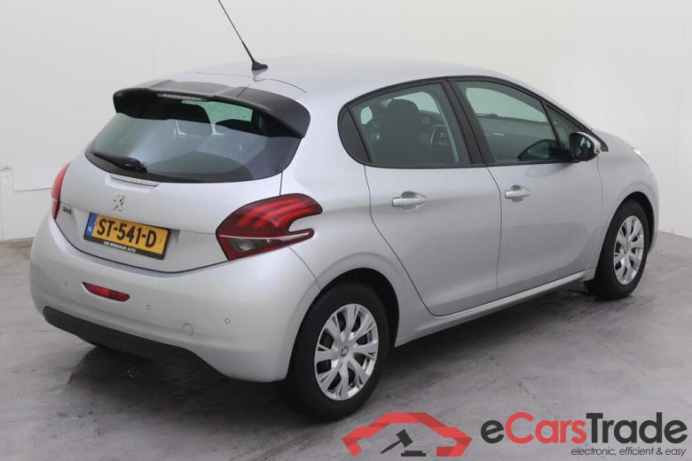 PEUGEOT 208 60 kW #5