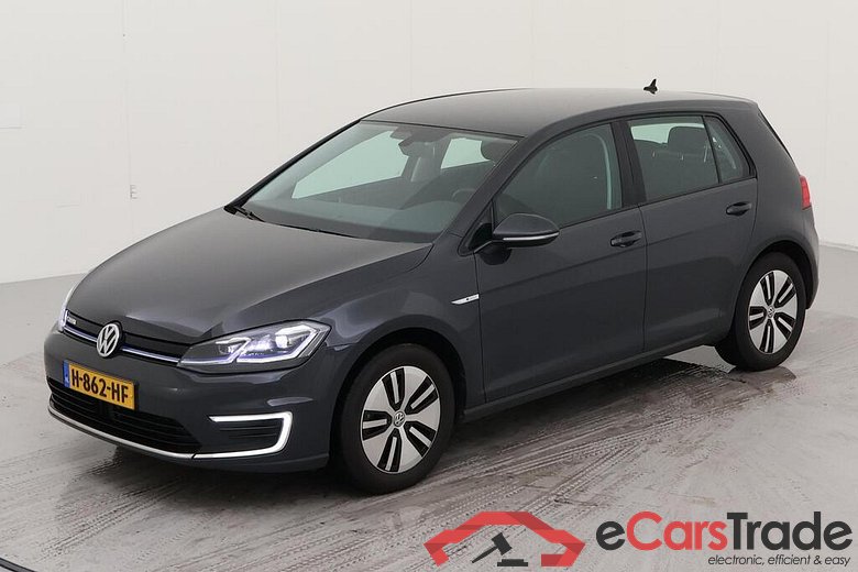 VOLKSWAGEN e-Golf 