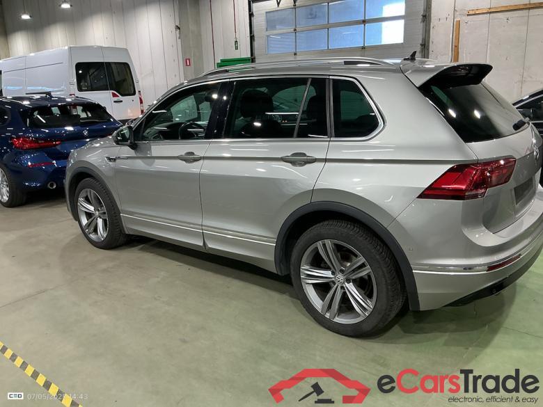 VOLKSWAGEN TIGUAN DIESEL - 2016 2.0 TDi SCR Highline DSG (EU6.2) #3