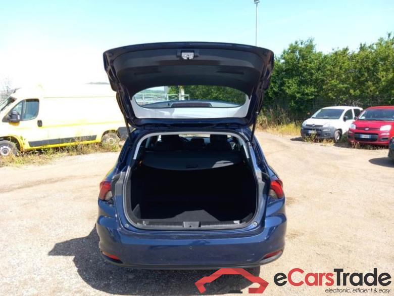 Fiat 4 FIAT TIPO / 2020 / 5P / STATION WAGON 1.3 MJT 95CV SeS BUSINESS #5