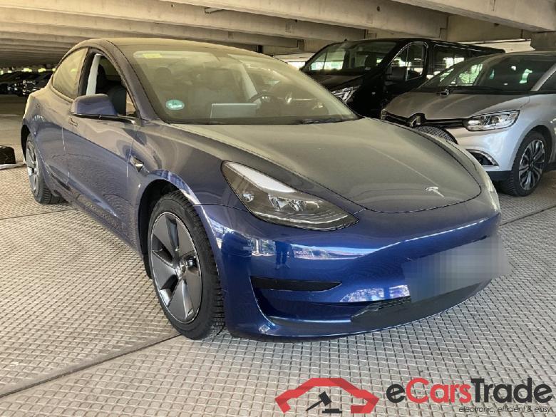 Tesla Model 3 ´18 BEV TESLA Model 3 Standard Reichweite Plus Hinterradantrieb 4d 239kW #1