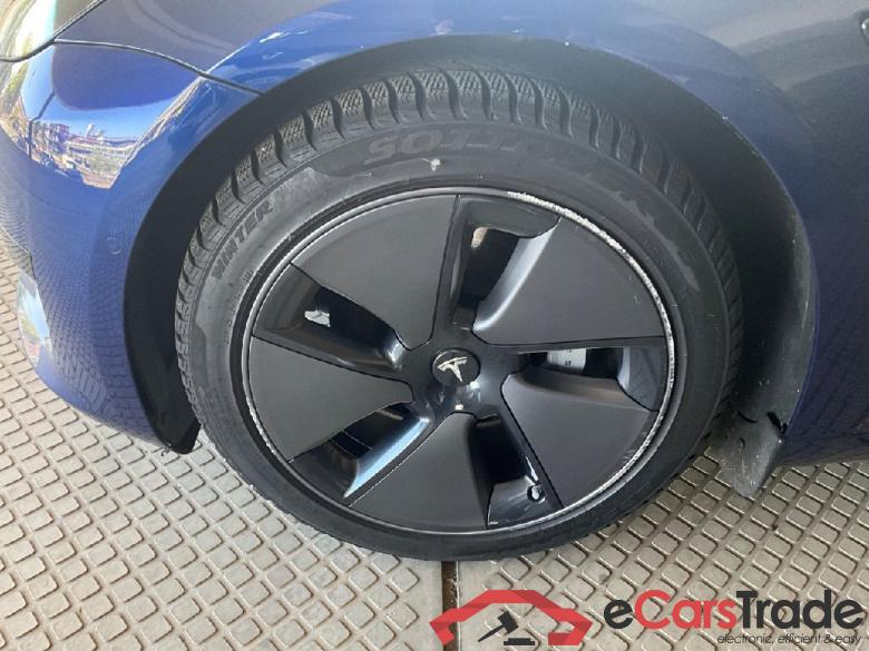 Tesla Model 3 ´18 BEV TESLA Model 3 Standard Reichweite Plus Hinterradantrieb 4d 239kW #3