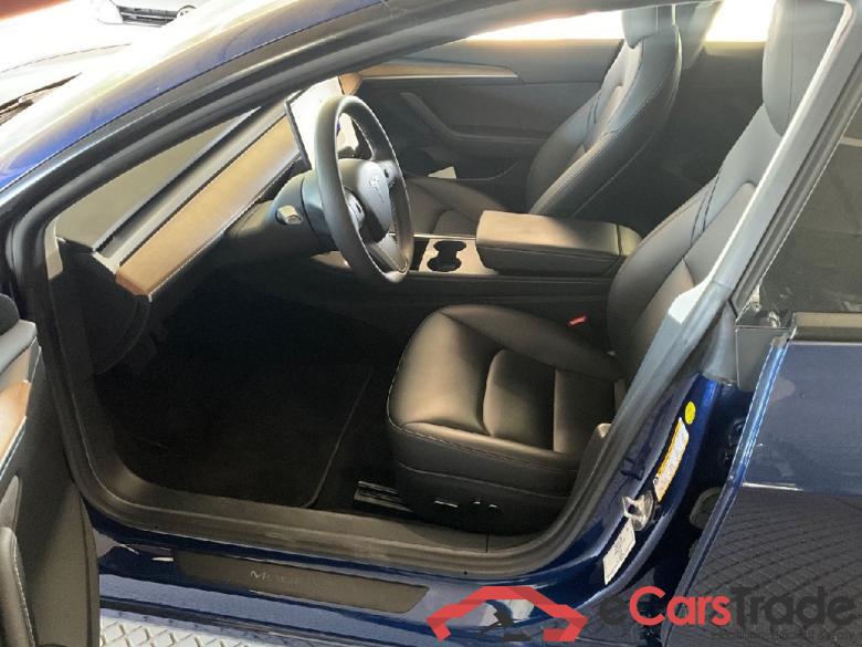 Tesla Model 3 ´18 BEV TESLA Model 3 Standard Reichweite Plus Hinterradantrieb 4d 239kW #4