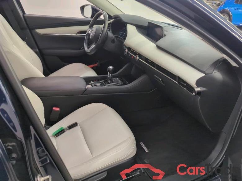 Mazda mazda_3 Sedan '19 Mazda 3 SKYACTIV-X 180 Luxury 4d #3