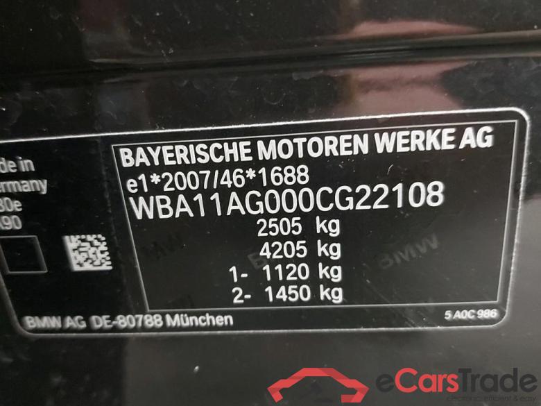 BMW - BMW 5 BERLINE 530e 272PK Business Edition Pack Business With Heated Dakota Mem Sport Seats & Driving Assistant Pack & Ambient Light & Electric Sunroof & Trailer Towing Hook  * HYBRID * #6