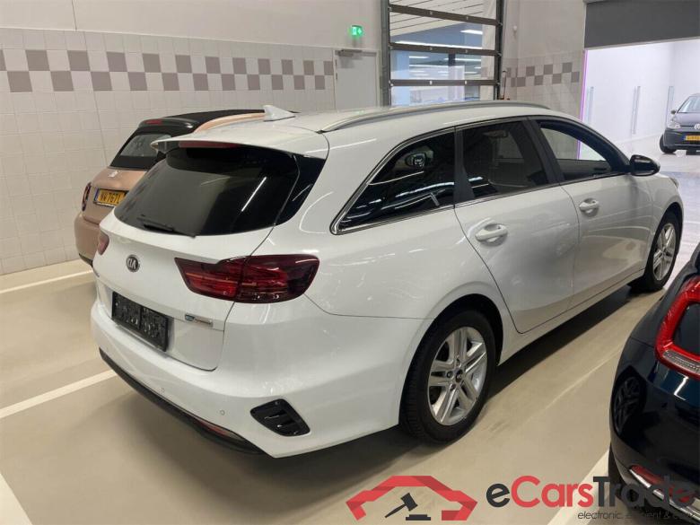 KIA CEED SPORTSWAGON 1.6 CRDI MORE DCT #2
