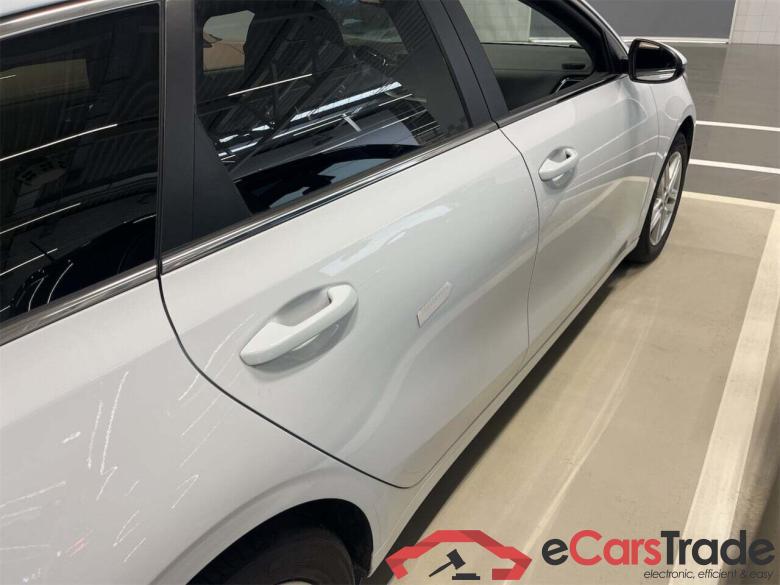 KIA CEED SPORTSWAGON 1.6 CRDI MORE DCT #6