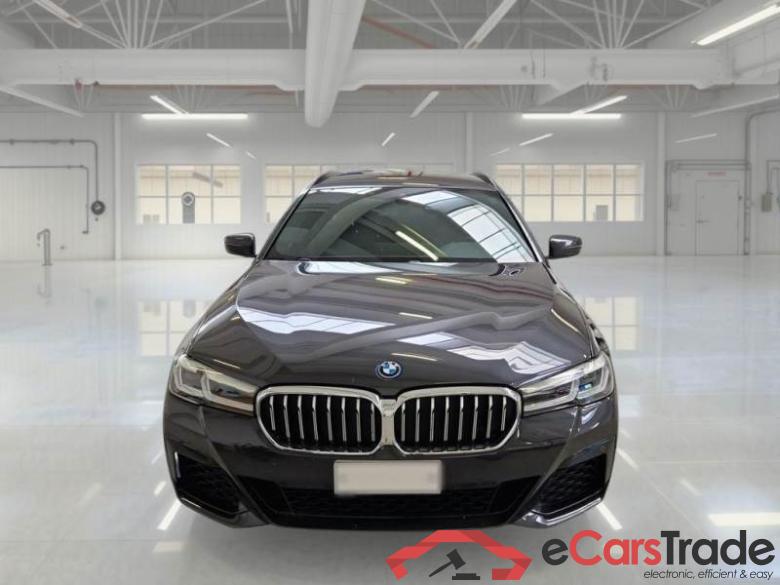 BMW 31 BMW SERIE 5 / 2020 / 5P / STATION WAGON 530E XDRIVE M SPORT AUTO TOURING #6