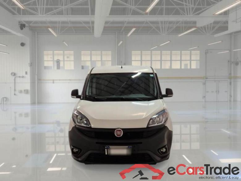 Fiat 48 FIAT DOBLÒ CARGO / 2014 / 4P / VETT. FURGONATA CH1 LOUNGE 1.3 MJET 95CV E6D SeS #6