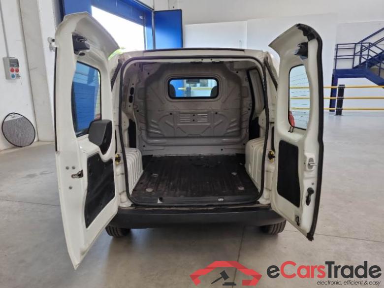 Fiat 2 FIAT FIORINO / 2016 / 4P / VETT. FURGONATA 1.3 MULTIJET 80 CV E6 SX #5