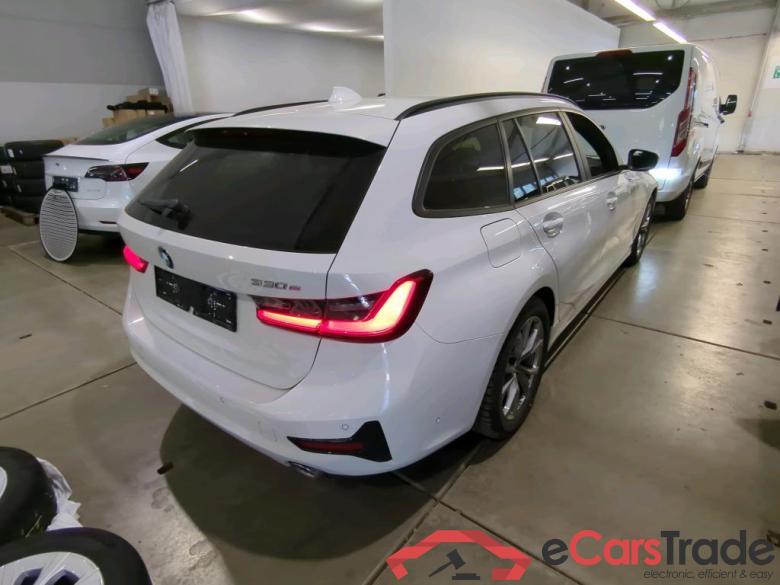 BMW 3-Serie Touring ´18 Baureihe 3 Touring 330 e Advantage 2.0 185KW AT8 E6d #2
