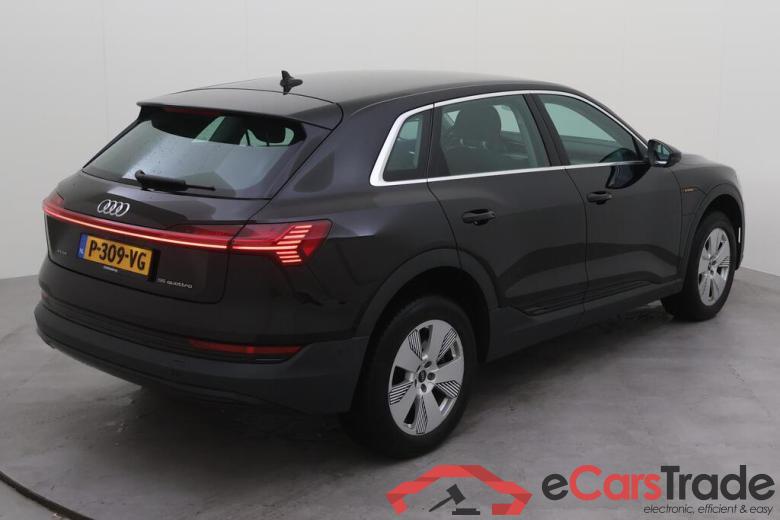 AUDI e-tron  #6