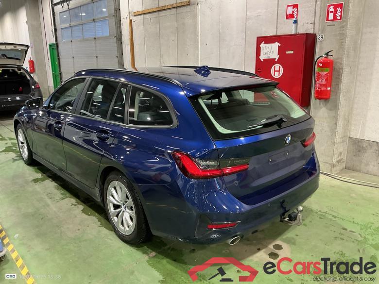 BMW 3 TOURING DIESEL - 2019 318 dA AdBlue #3