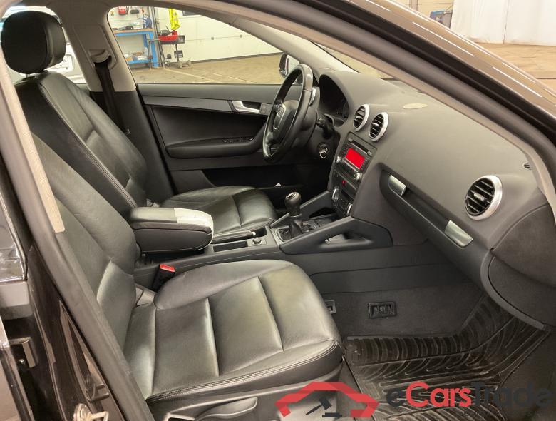 AUDI A3 Sportback Audi A3 Attraction Sportback, 1,6 TDI 90(105) kW(ch) 5V #3
