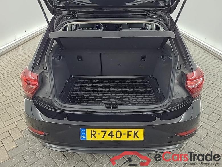 VOLKSWAGEN POLO 1.0 TSI 70kW 7-DSG Life Bus.5D Athlon Edition #5