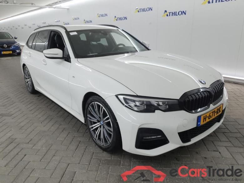 BMW 3-serie Touring 320iA 5D 135kW #2