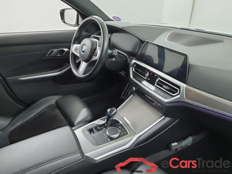 BMW 3-serie Touring 320iA 5D 135kW #6