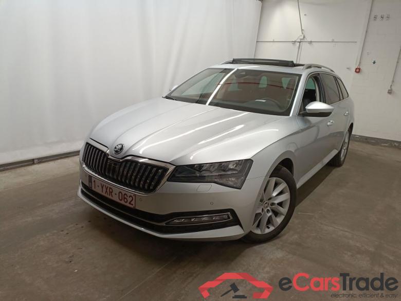 Skoda Superb Combi 2.0 CRTDI 110kW DSG7 Style 5d #4