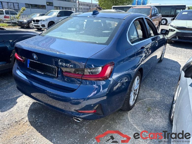 BMW 3-Serie ´18 Baureihe 3 Lim. 330 e Advantage 2.0 185KW E6d #2