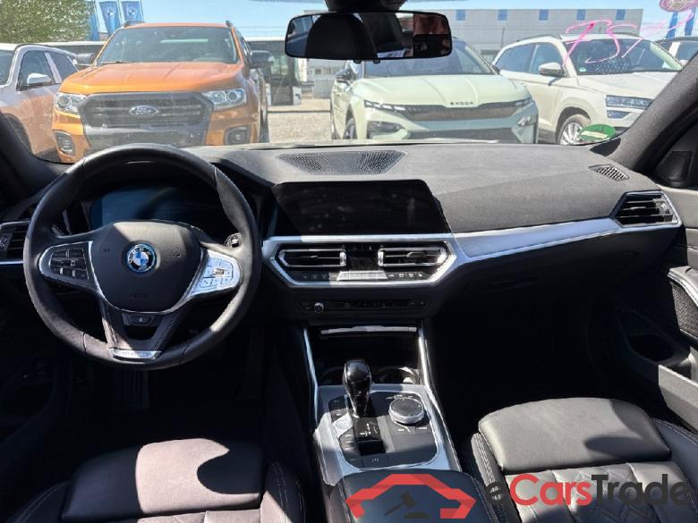 BMW 3-Serie ´18 Baureihe 3 Lim. 330 e Advantage 2.0 185KW E6d #3