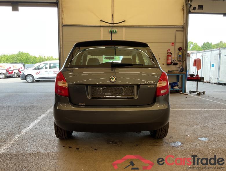SKODA Fabia NEW FABIA AMBIENTE 1,2CRDPF 55KW 75CV 5V #3