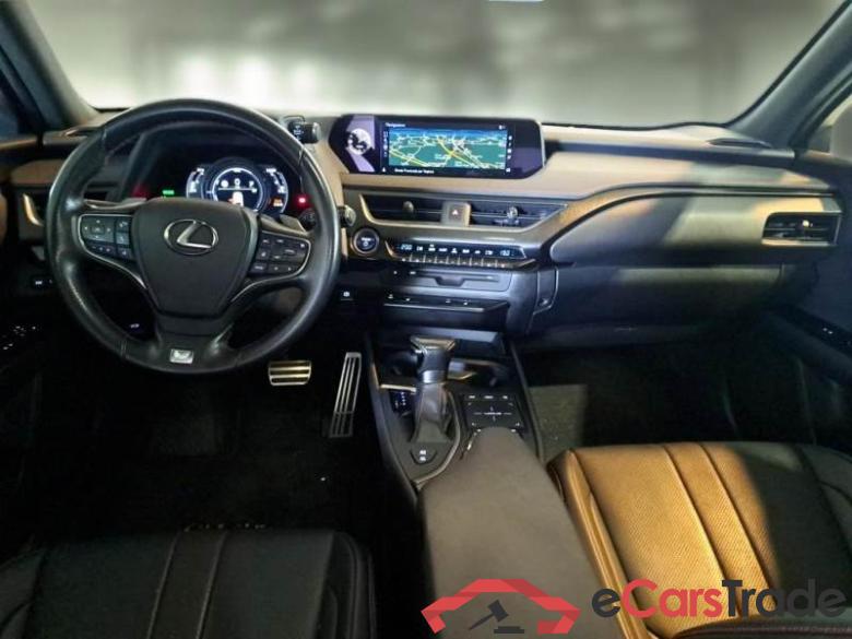 Lexus 6 LEXUS UX / 2018 / 5P / SUV HYBRID F-SPORT 4WD #3
