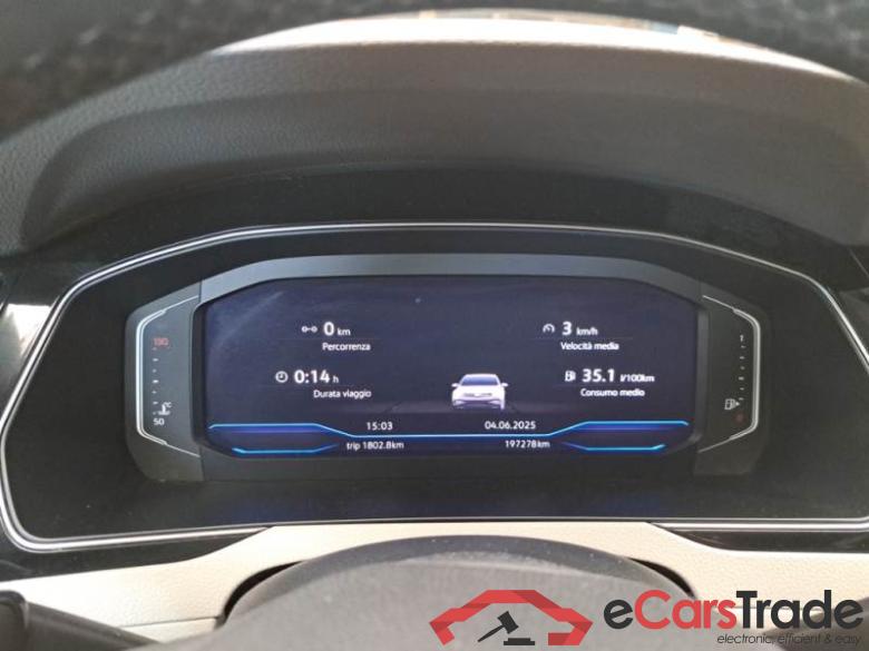 Volkswagen 10 VOLKSWAGEN PASSAT / 2019 / 5P / STATION WAGON VAR.2.0 TDI SCR EVO 110KW EXEC. BMT DSG #4