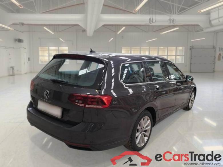 Volkswagen 8 VOLKSWAGEN PASSAT / 2019 / 5P / STATION WAGON VAR. 2.0TDI SCR EVO 110KW BUSIN. BMT DSG #2