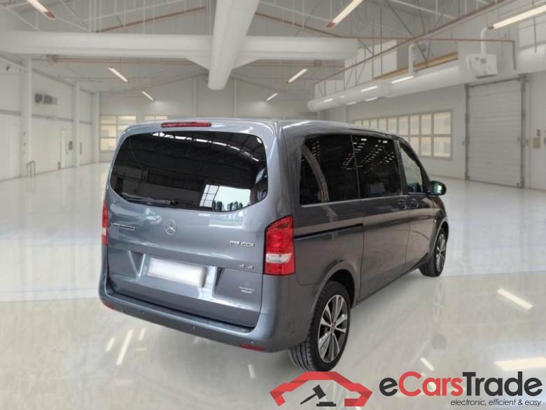 Mercedes 38 MERCEDES-BENZ VITO / 2014 / 4P / COMBI 119 CDI 4X4 COMPACT TOURER SELECT #2