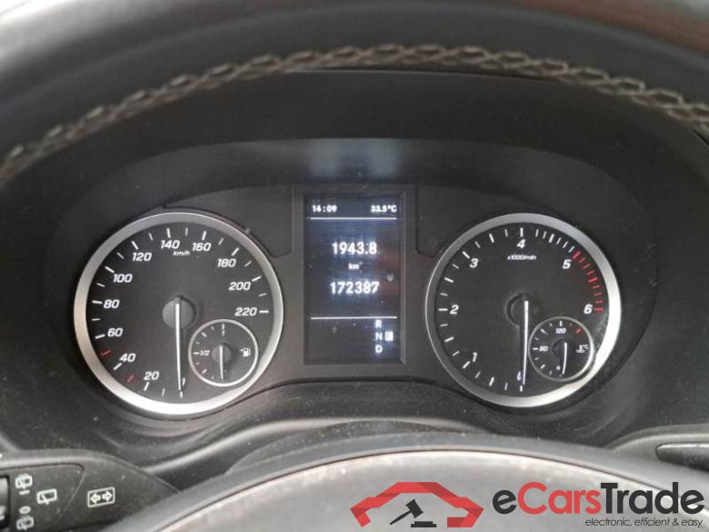 Mercedes 38 MERCEDES-BENZ VITO / 2014 / 4P / COMBI 119 CDI 4X4 COMPACT TOURER SELECT #4