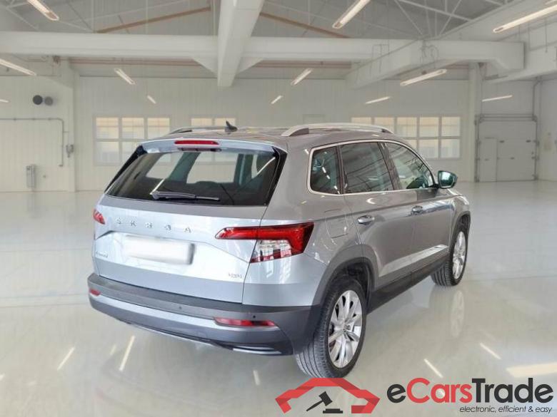 Skoda 57 SKODA KAROQ / 2017 / 5P / SUV 2.0 TDI 140KW SCR STYLE DSG 4WD #2