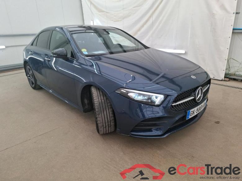 Mercedes A 200 d AMG Line 8G-DCT MERCEDES-BENZ Classe A Berline / 2018 / 4P / Berline A 200 d AMG Line 8G-DCT #4