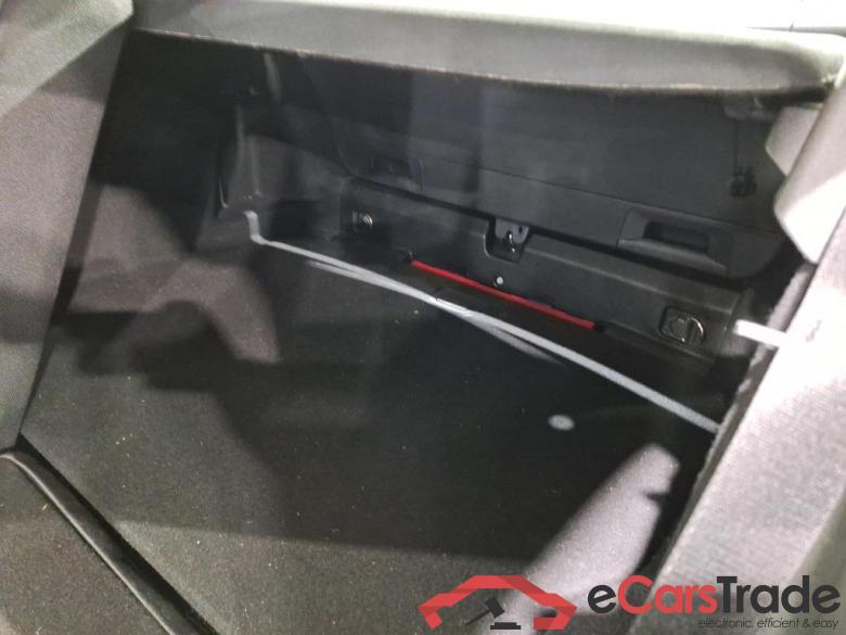 MERCEDES-BENZ A-CLASS 1.3 A 180 BUSINESS SOLUTION ESSENTIAL #4