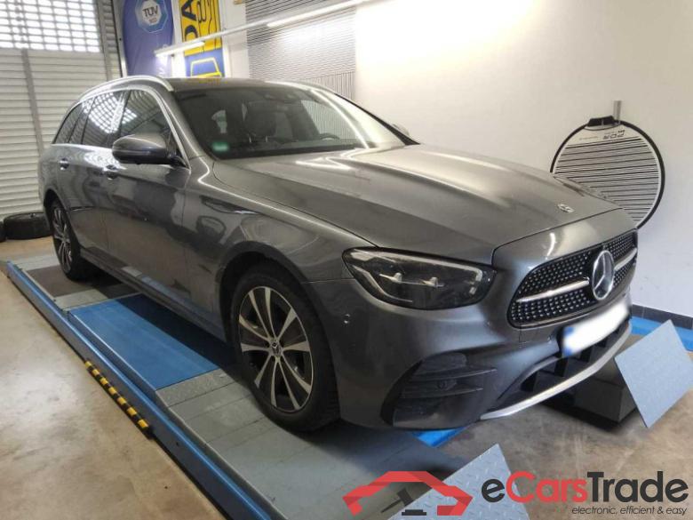 Mercedes-Benz E -Klasse T-Modell (BM 213)(06.2016->) DE - Kb5 E 300 de EU6d, T de AMG Line (EURO 6d), (Facelift) 2020 - 2023 #1