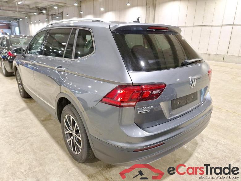 VOLKSWAGEN Tiguan 2.0 TDI COMFORTLINE DSG #3