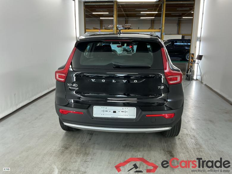 VOLVO XC40 1.5 T2 MOMENTUM PRO AUTO #5