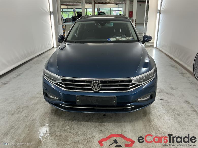 VOLKSWAGEN Passat 2.0 TDI SCR MSQ VARIANT STYLE BUSINESS #1