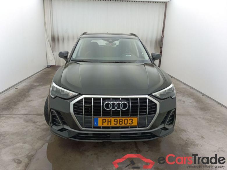 AUDI Q3 DIESEL - 2019 40 TDi 190 Quattro S line S tronic (EU6d-TEMP) 5d #1