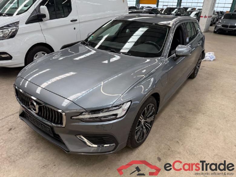 Volvo V60 ´18 V60 Kombi Inscription Expression Recharge Plug-In Hybrid AWD 2.0 T6 251KW AT8 E6d #1