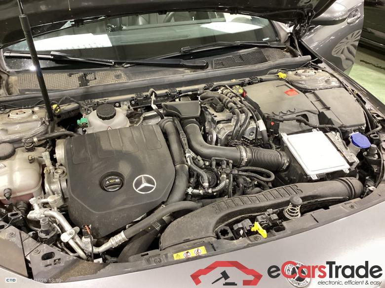 MERCEDES-BENZ CLASS A (W177) A 250 e PHEV Business Solution #6