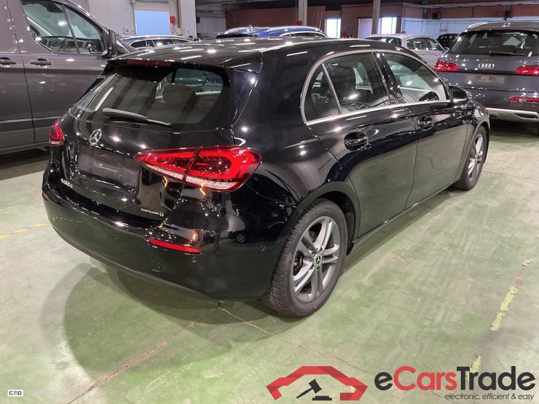 MERCEDES-BENZ CLASSE A DIESEL (W177) A 180 d Launch Edition (EU6d-TEMP) STOCK #4
