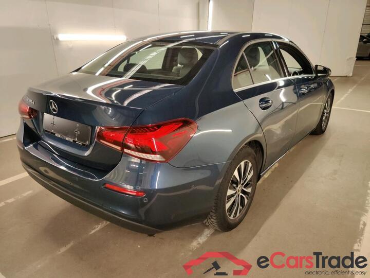 Mercedes A-Klasse Limousine A-Klasse Limousine A 180 d DCT Business Solution 85kW/116pk  4D/P Auto-7 #4