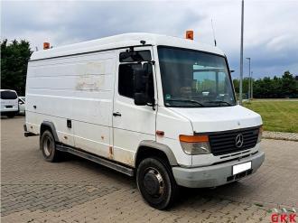 Mercedes Vario