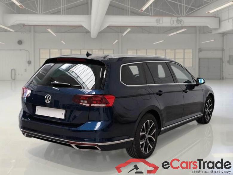 Volkswagen 10 VOLKSWAGEN PASSAT / 2019 / 5P / STATION WAGON VAR.2.0 TDI SCR EVO 110KW EXEC. BMT DSG #2