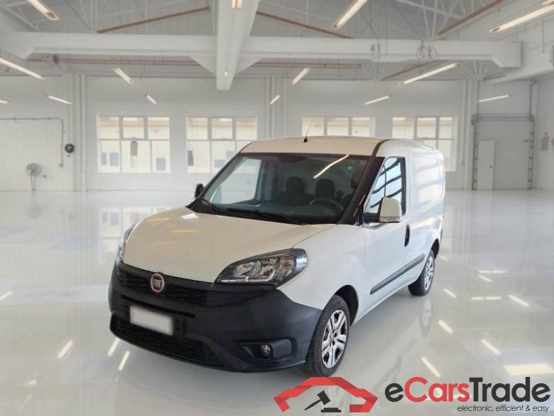 Fiat 13 FIAT DOBLÒ CARGO / 2014 / 4P / VETT. FURGONATA 1.3 MULTIJET 16V 95CV SX 3POSTI EURO 6 #1