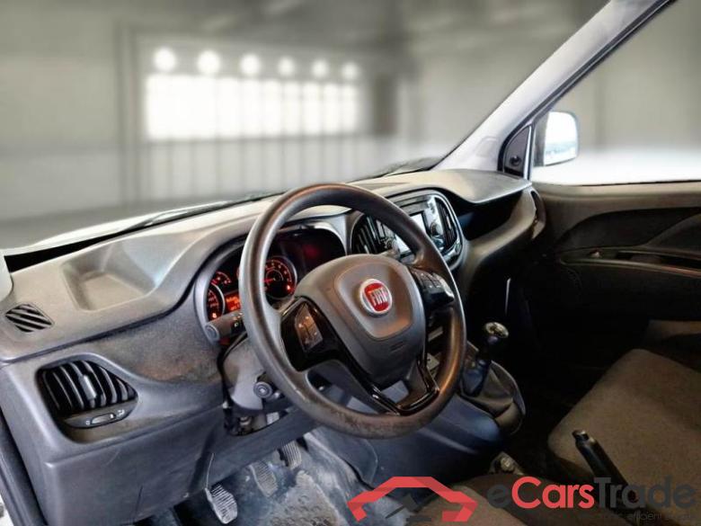 Fiat 13 FIAT DOBLÒ CARGO / 2014 / 4P / VETT. FURGONATA 1.3 MULTIJET 16V 95CV SX 3POSTI EURO 6 #3