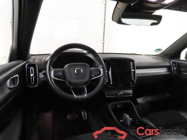 VOLVO XC40 Recharge P8 AWD RDes #3